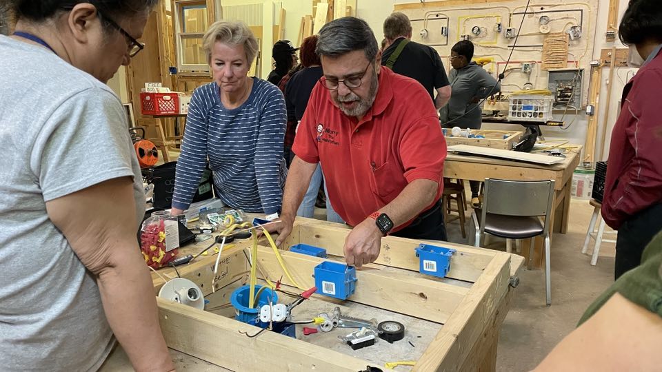 Women’s Electrical Series